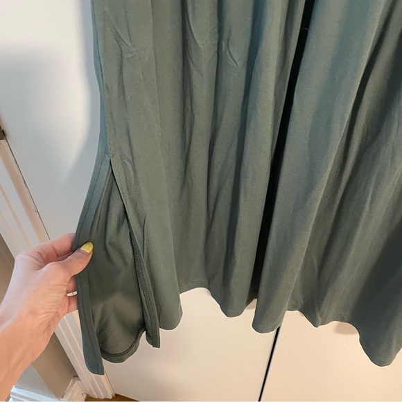 2- Gap Skirts - Picture 10 of 11